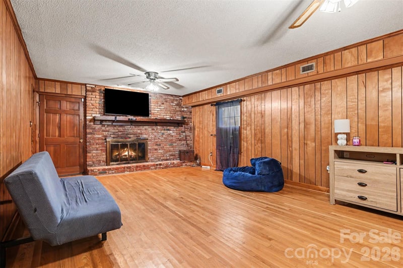 173 Hillcrest Ave, Concord, NC 28025