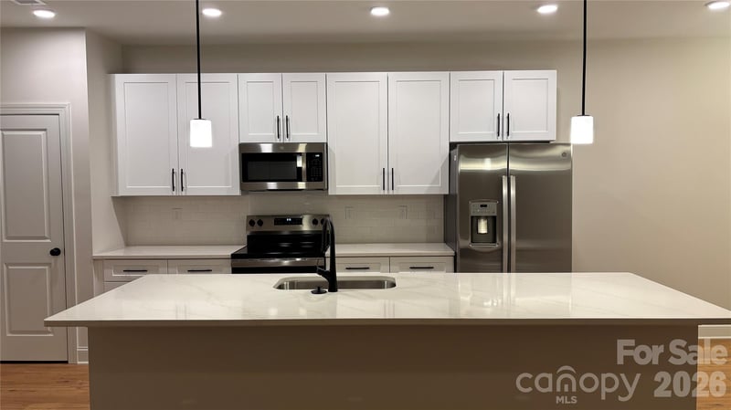 4817 Victoria Ave, Charlotte, NC 28269
