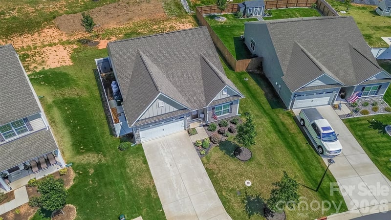 114 Milliner Dr, Troutman, NC 28166