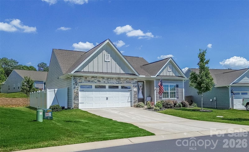 114 Milliner Dr, Troutman, NC 28166