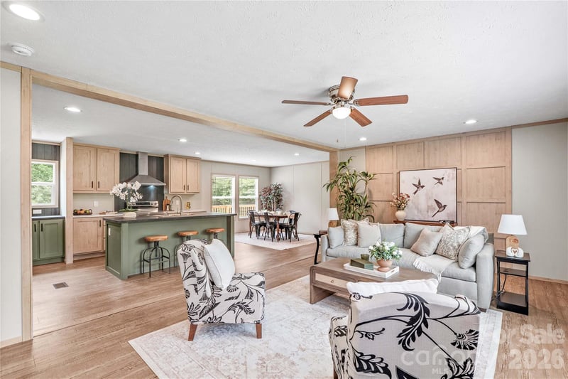 1080 E Memorial Hw, Harmony, NC 28634