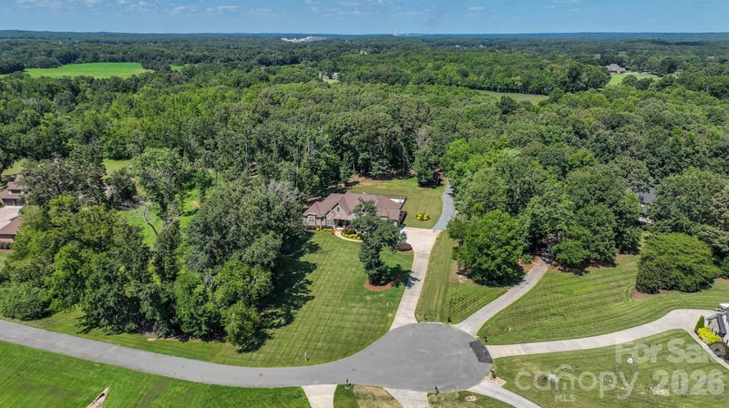 1017 Biggers Farm Ct, Indian Trail, NC 28079