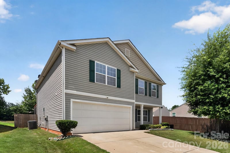6937 Savannah Springs Dr, Charlotte, NC 28269