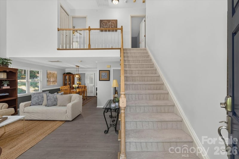 9801 Deer Spring Ln, Charlotte, NC 28210