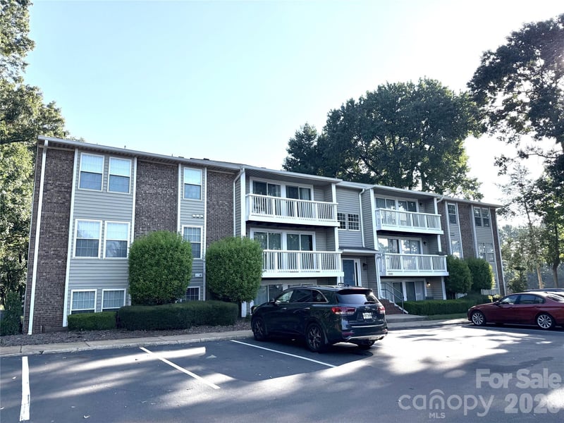 1645 Arlyn Cir #M, Charlotte, NC 28213