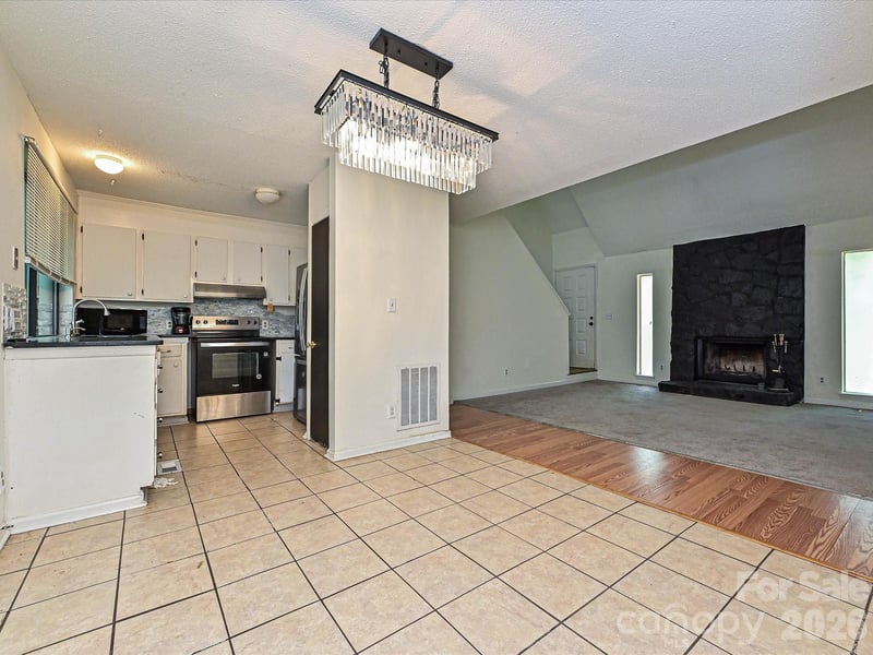 8401 Barncliff Rd, Charlotte, NC 28227