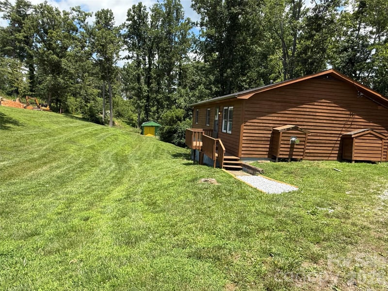 45 Ollie Weaver Rd, Weaverville, NC 28787