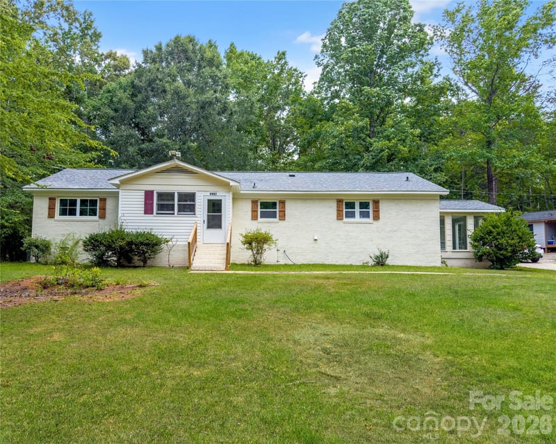 2117 Emma Cir, Lancaster, SC 29720