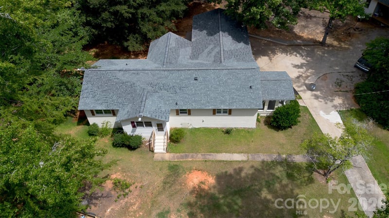 2117 Emma Cir, Lancaster, SC 29720