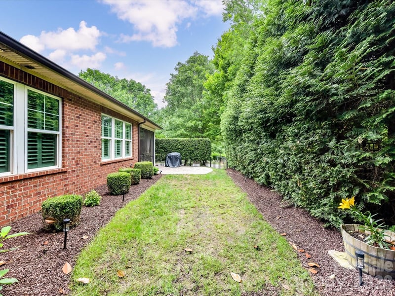 16620 Redding Park Ln, Cornelius, NC 28031
