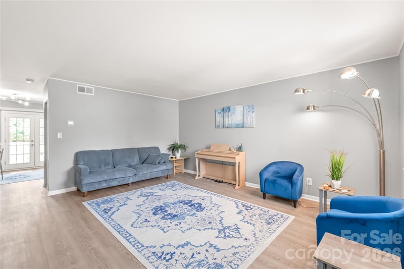 9156 Black Heath Cir #B, Charlotte, NC 28214
