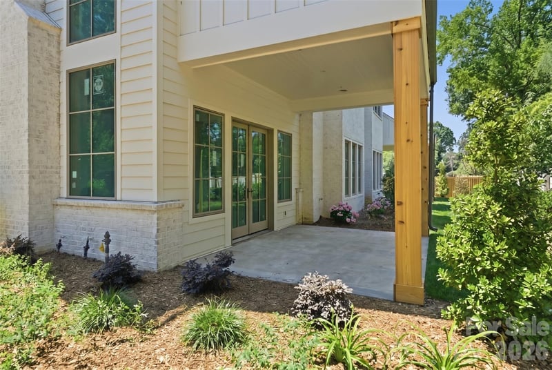 1636 Ferncliff Rd, Charlotte, NC 28211