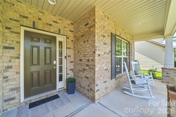 11141 Crane Creek Dr, Charlotte, NC 28278