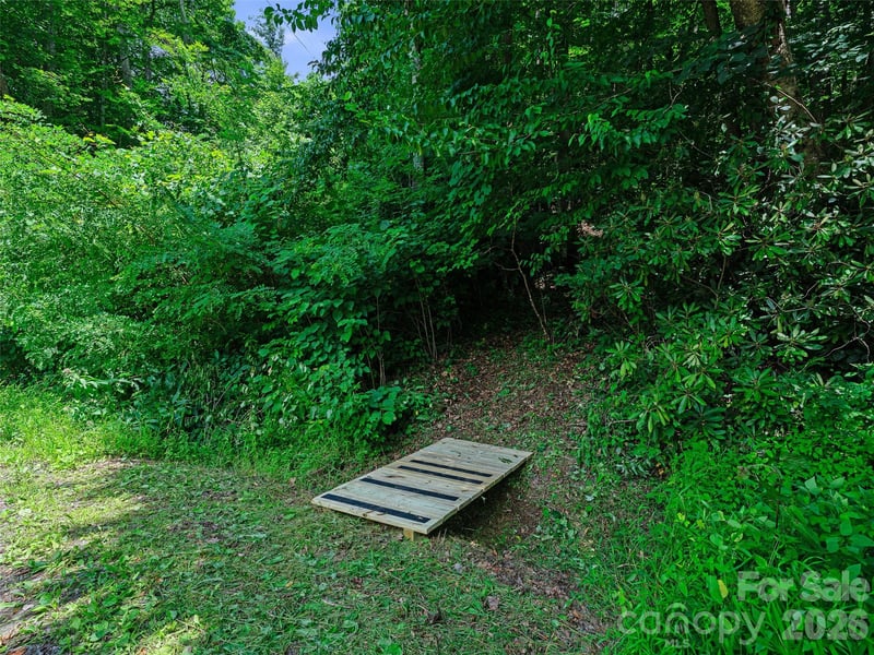 0000 Deep Gap Rd, Burnsville, NC 28714