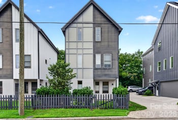 66 Burton St, Asheville, NC 28806