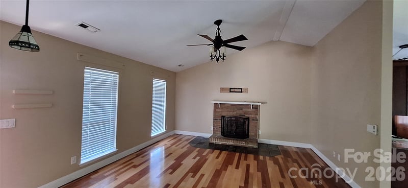 8804 Royal Scot Ln, Charlotte, NC 28227