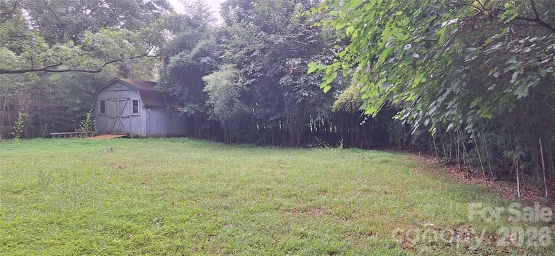 8804 Royal Scot Ln, Charlotte, NC 28227