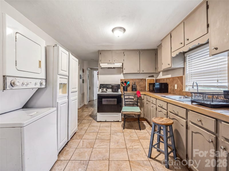 40 Mulberry St, Asheville, NC 28804