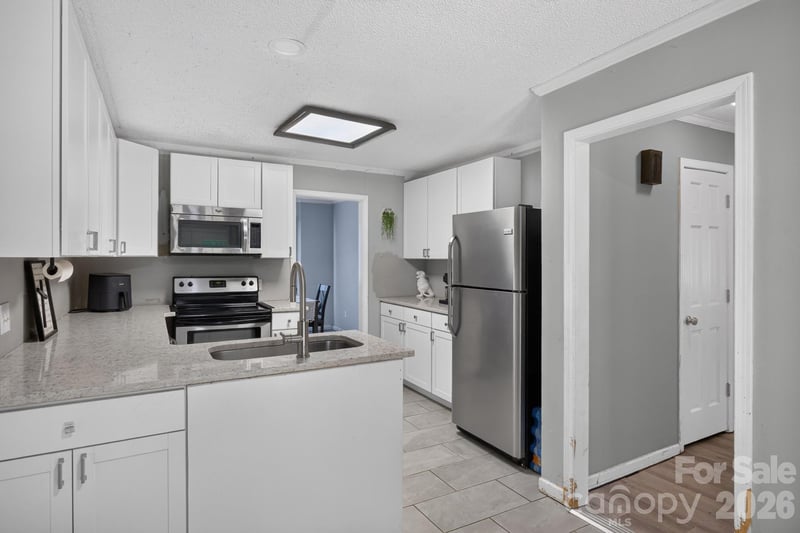 102 Carabelle Cir, Salisbury, NC 28144