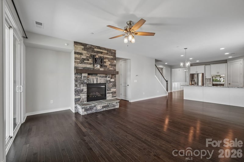 977 Bellegray Ln NW, Concord, NC 28027
