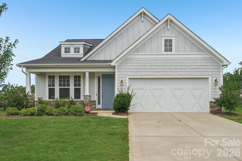 977 Bellegray Ln NW, Concord, NC 28027