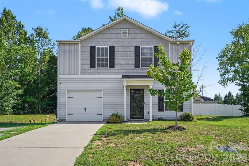 347 Cornwall Dr, Salisbury, NC 28147