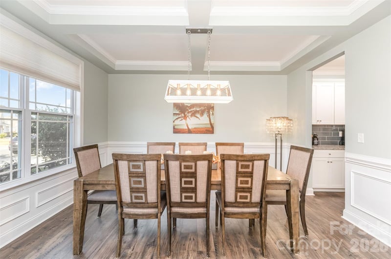 128 Longleaf Dr, Mooresville, NC 28117