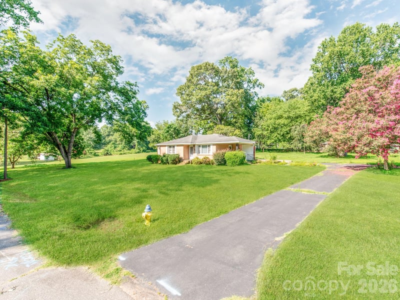 350 Raleigh St, Concord, NC 28027