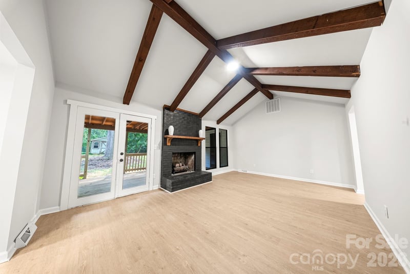 4739 Squirrel Nest Ln, Charlotte, NC 28227
