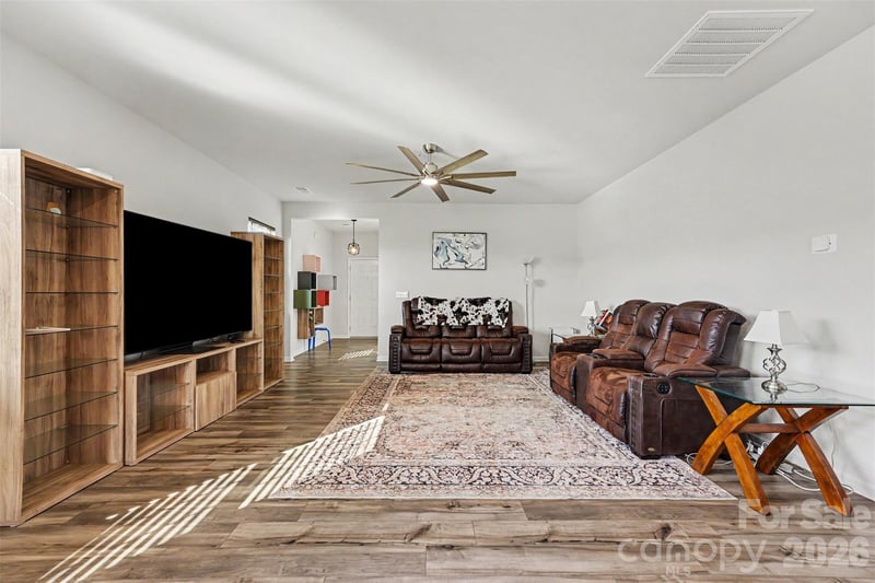 5192 Duck Ln, Catawba, NC 28609