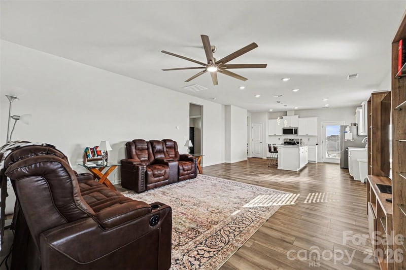 5192 Duck Ln, Catawba, NC 28609