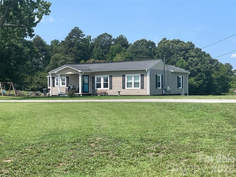 134 Patton Ln, Kannapolis, NC 28081