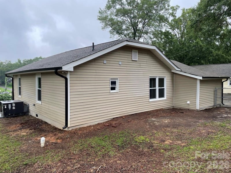 1617 4th Ave, Gastonia, NC 28052