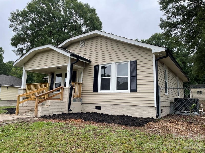 1617 4th Ave, Gastonia, NC 28052