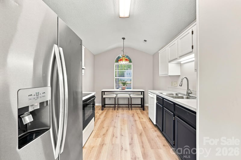6323 Martin Lake Rd, Charlotte, NC 28227