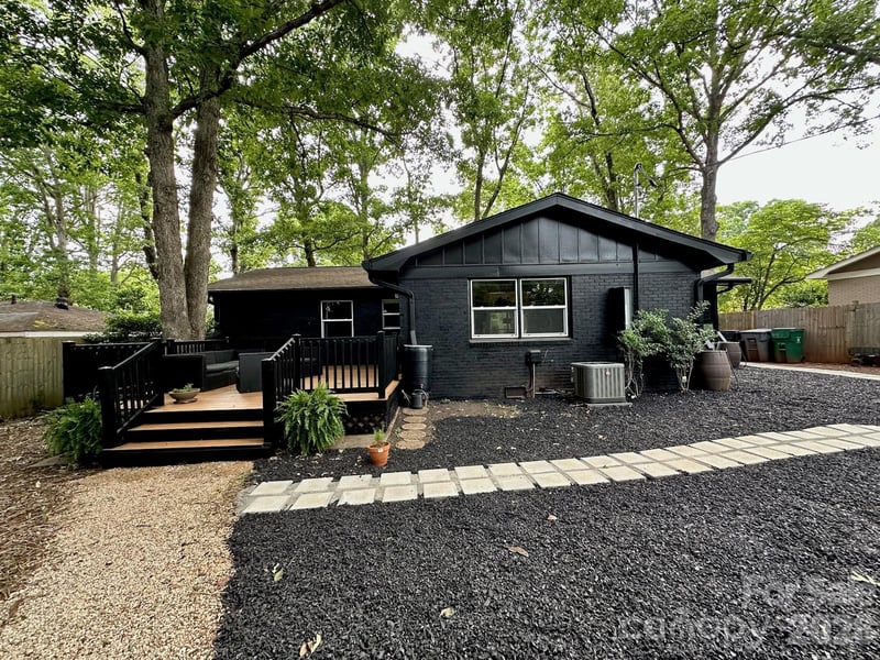 4508 Ivanhoe Pl, Charlotte, NC 28205