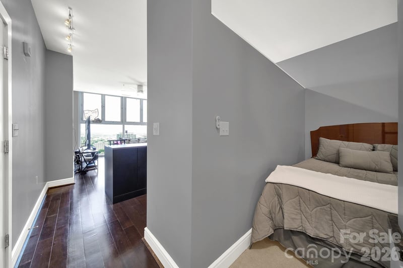 333 Trade St #2701, Charlotte, NC 28202