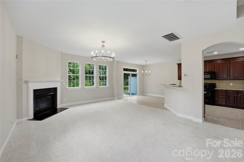 6823 Maricopa Rd, Charlotte, NC 28277