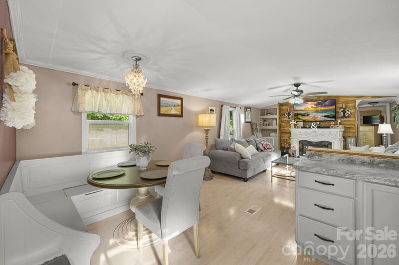 125 Ice Hollow Rd, Zirconia, NC 28790
