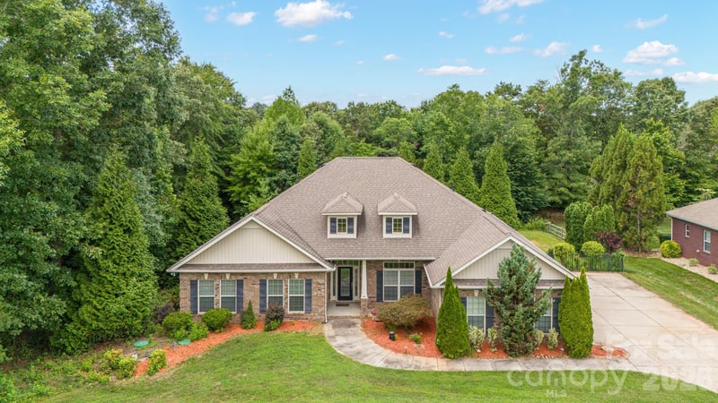 589 Shepherd Rd, Troutman, NC 28166