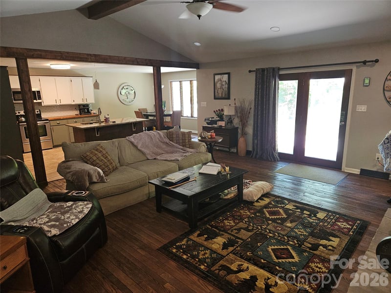 216 Brentwood Cir, Newton, NC 28658