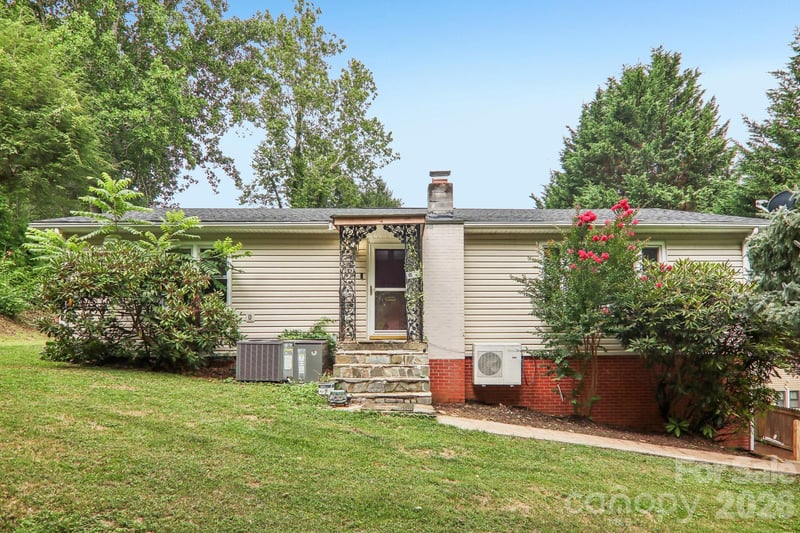 131 - 135 Boyd Ave, Waynesville, NC 28786