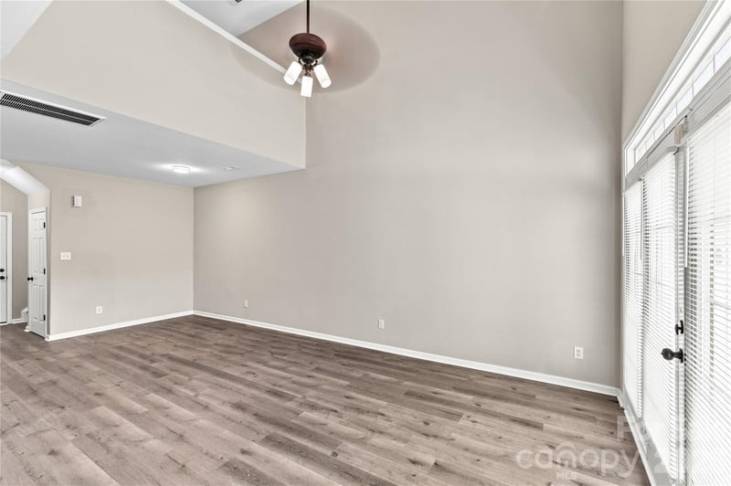 14718 Lions Pride Ct, Charlotte, NC 28273
