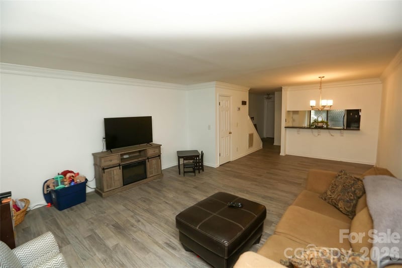 413 Eastwood Dr, Salisbury, NC 28146