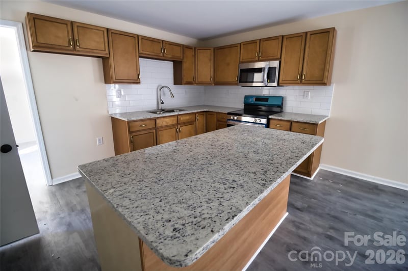 3209 Lowell Rd, Gastonia, NC 28054
