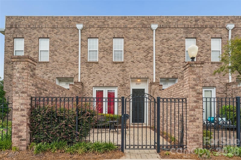 397 Dumbarton St, Concord, NC 28027
