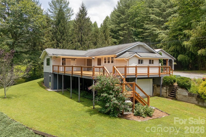 788 Old Nc 280 Hw, Pisgah Forest, NC 28768