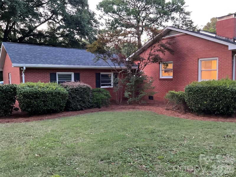136 Gum Branch Rd, Charlotte, NC 28214