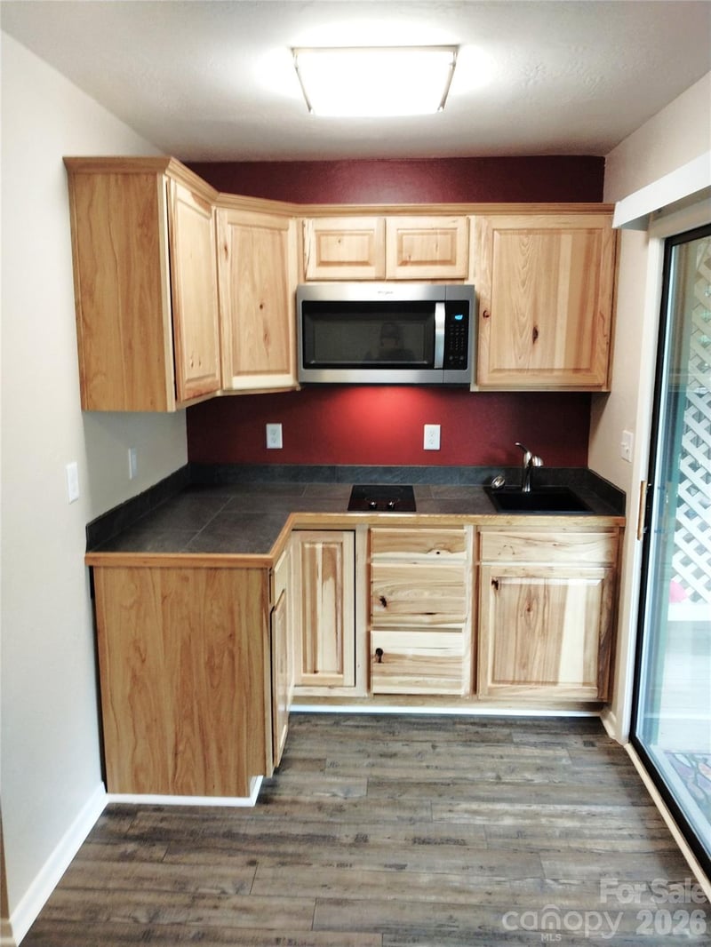 160 Whitney Blvd #Building B/ 12, Lake Lure, NC 28746