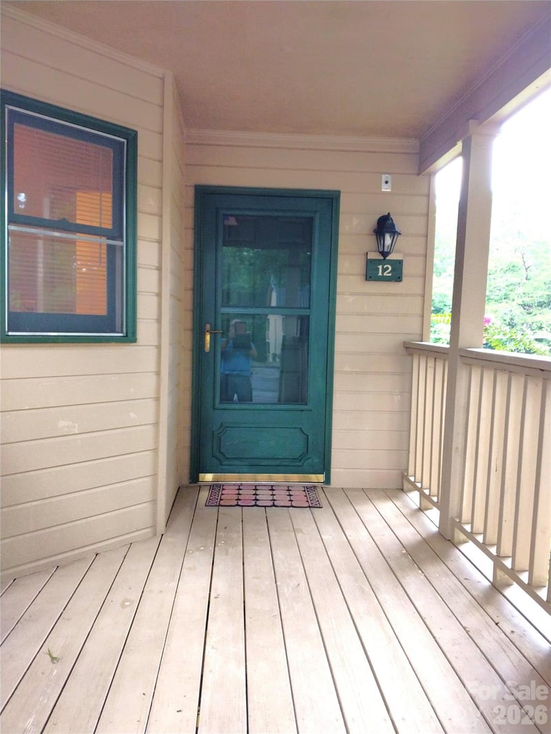 160 Whitney Blvd #Building B/ 12, Lake Lure, NC 28746